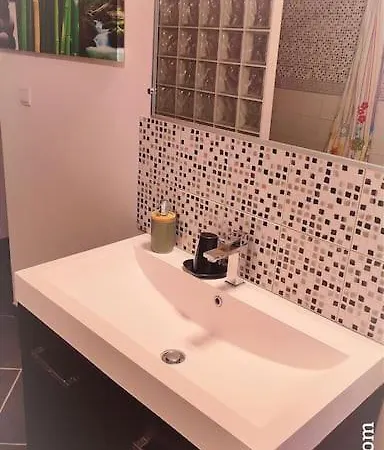 Prázdninový dům Les Karma Grande Maison De 180m Au Calme Avec Veritables Billard Babyfoot Et Cible Flechettes *